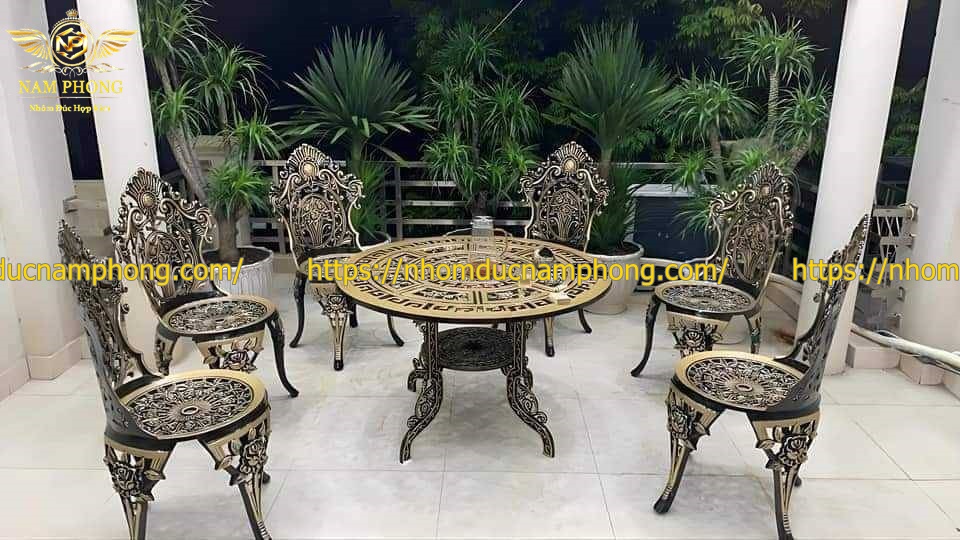 Bàn Ghế Nhôm Đúc Tại Tuyên Quang 47 bộ bàn ghế nhôm đúc