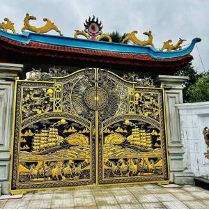 Cổng nhôm đúc thuận buồm xuôi gió
