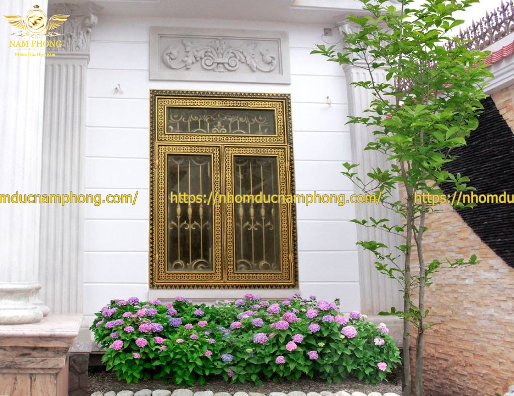 cửa số nhôm đúc